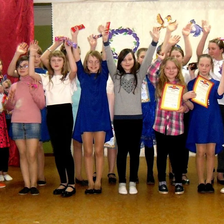 «Классные девчонки»