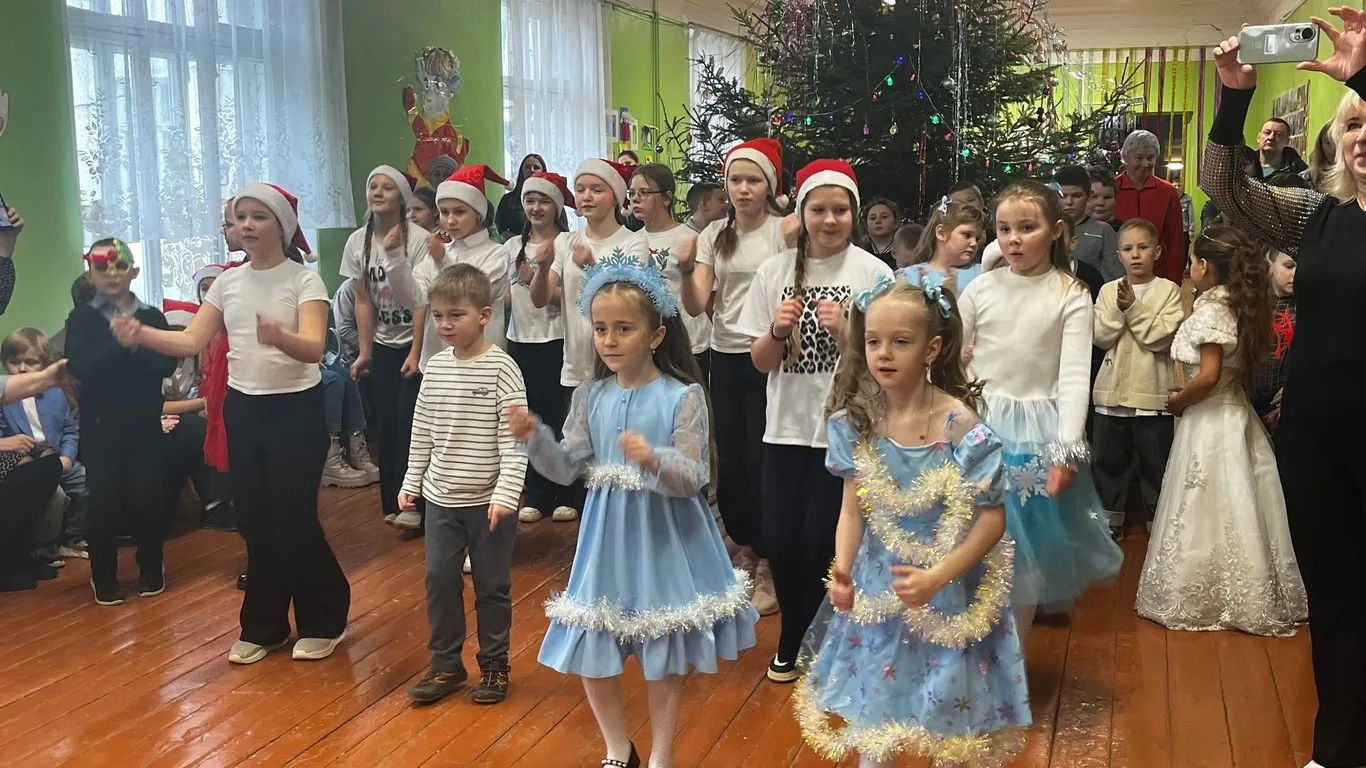 Новогодние утренники в Доме детского творчества